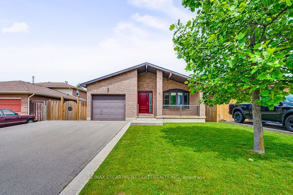 9 Valanna Court