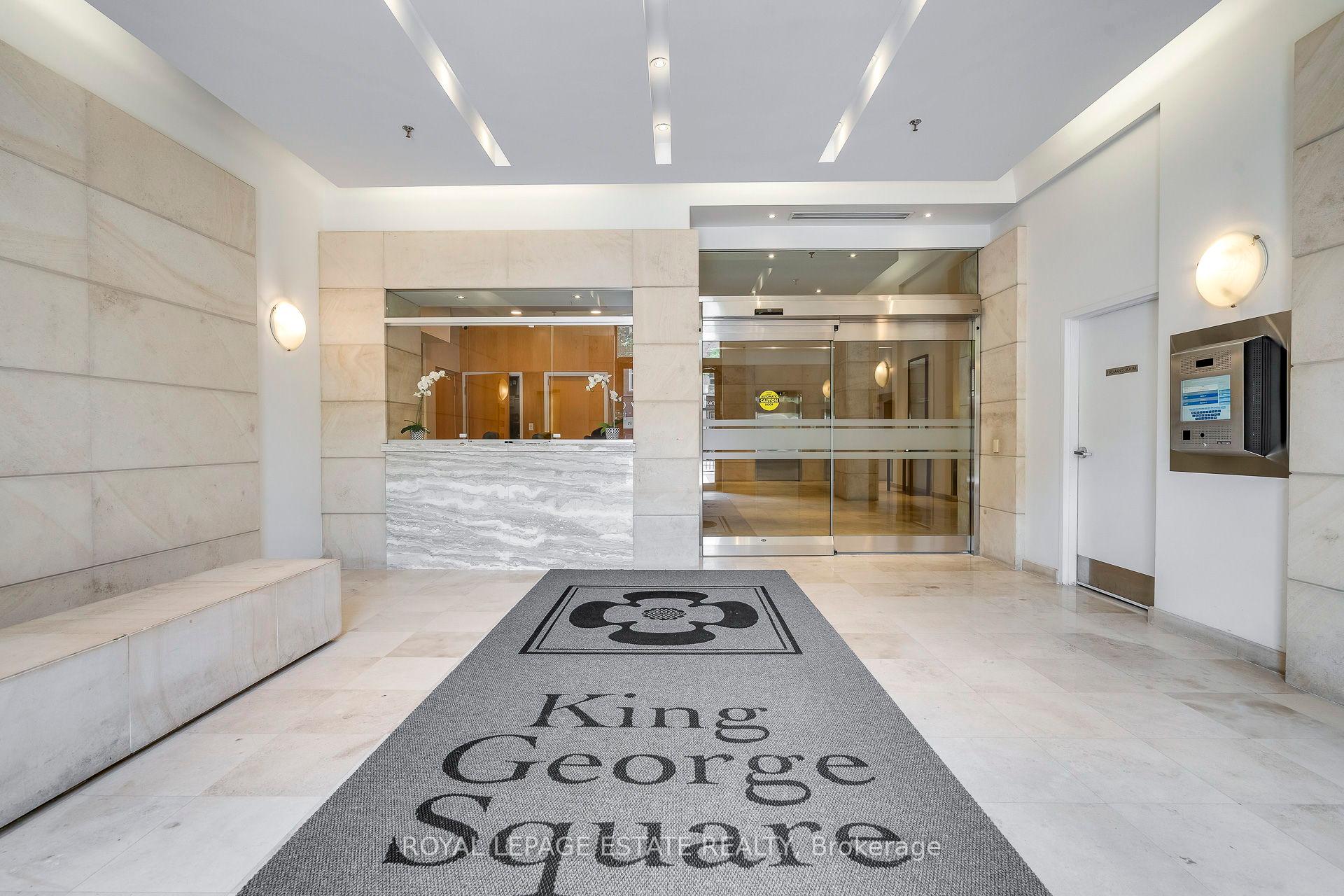 2 Bedrooms Condo at 168 King, Toronto For sale