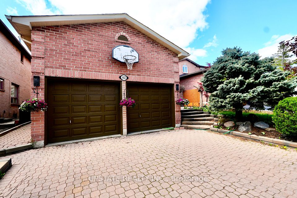 1627 Logandale