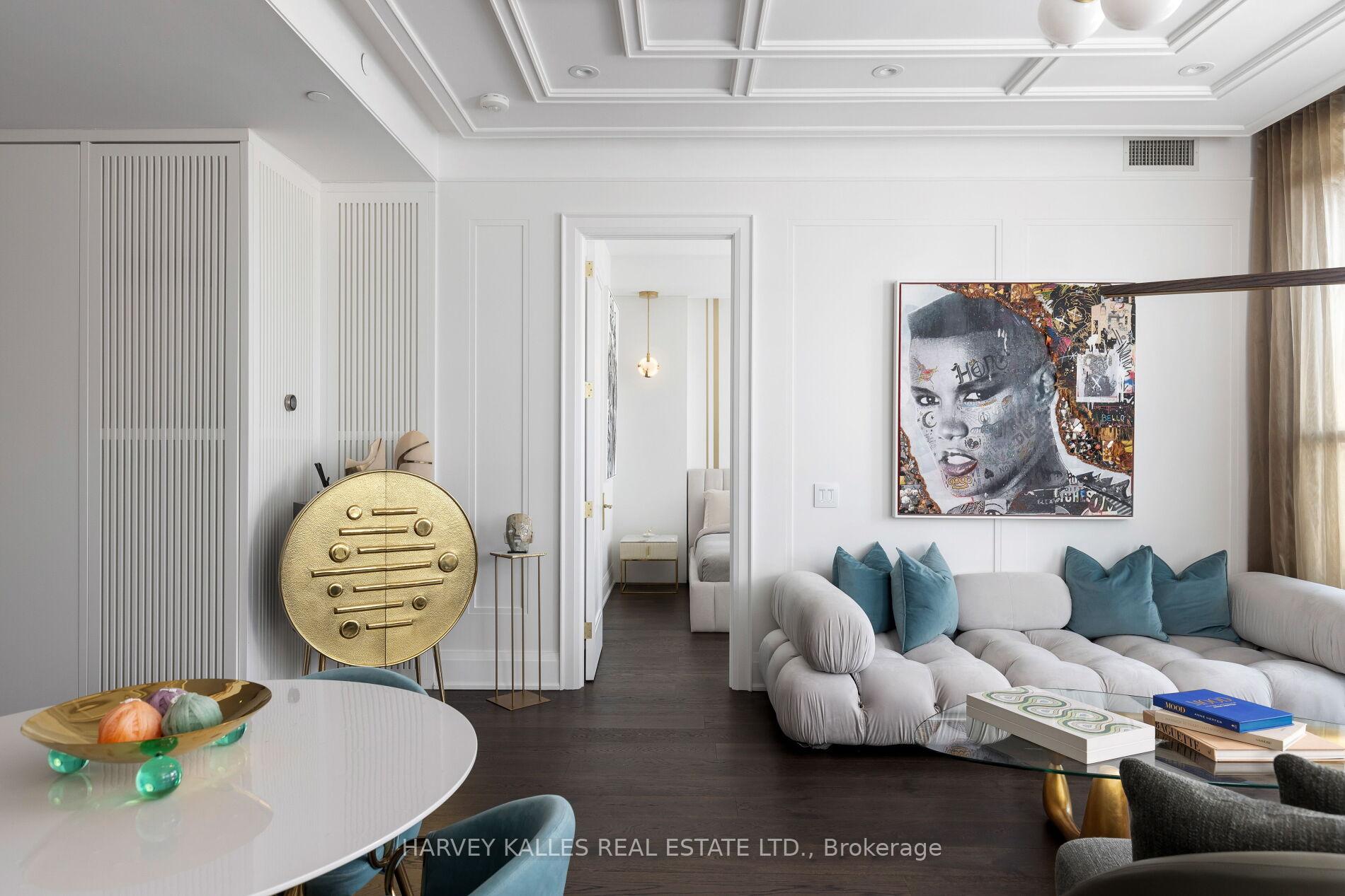 151 Avenue Road 805