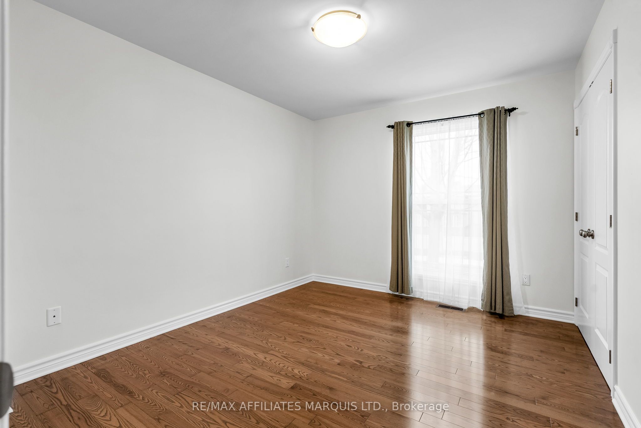 2125 Concorde Avenue, Cornwall, ON K6H 7E2
