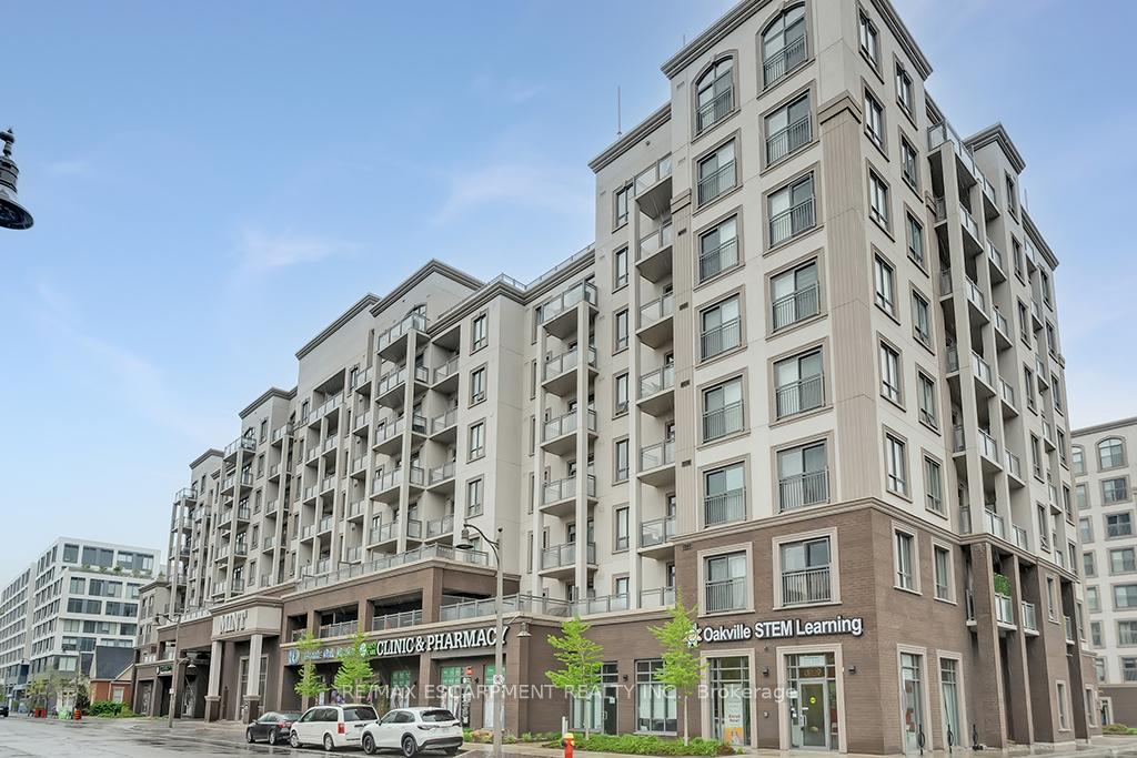 1 Bedroom Condo at 2486 Old Bronte, Oakville For sale