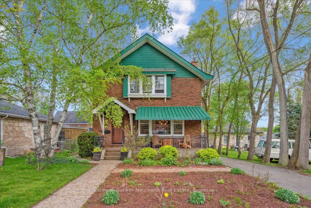 120 Waterloo Avenue, Guelph, ON N1H 3J1