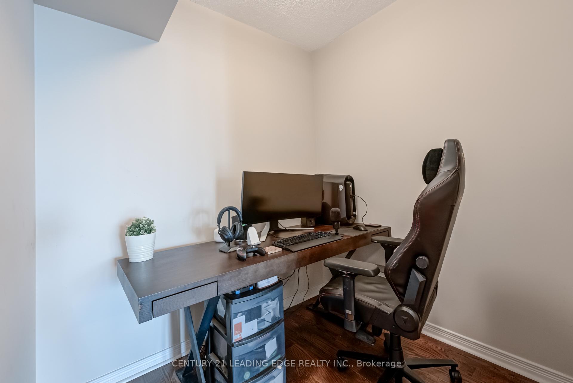 2 Bedrooms Condo at 2240 Lake Shore, Toronto For sale