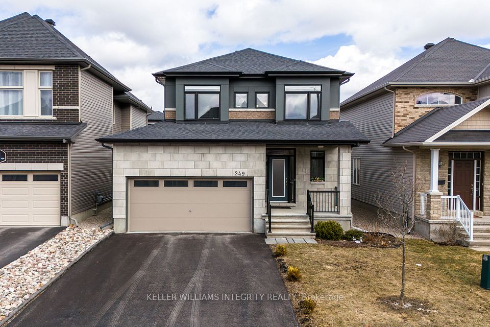 249 Fountainhead