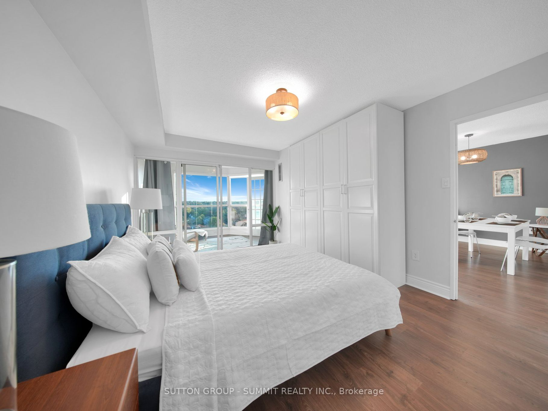 2155 Burnhamthorpe Road W, #1208