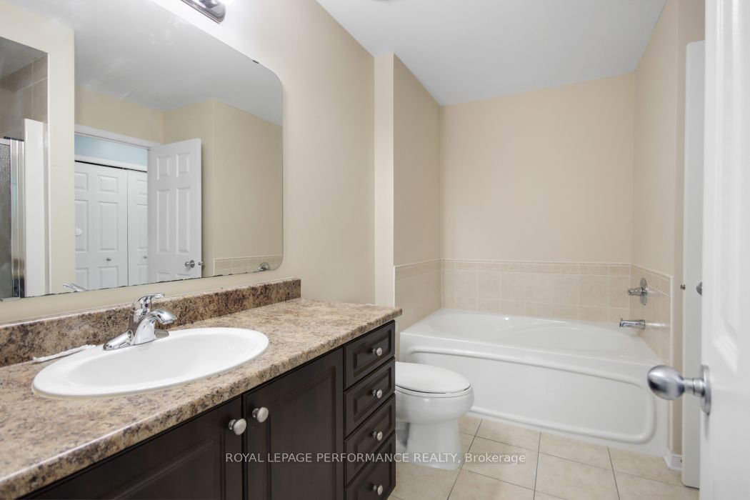 700 Reardon Private, #209