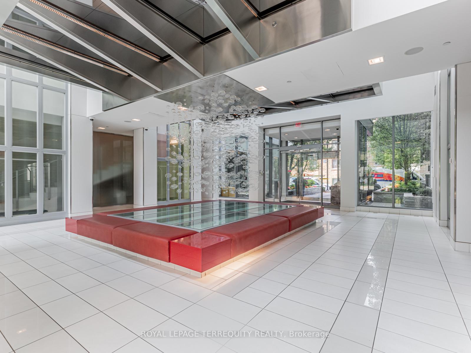 2 Bedrooms Condo at 120 Homewood, Toronto For sale
