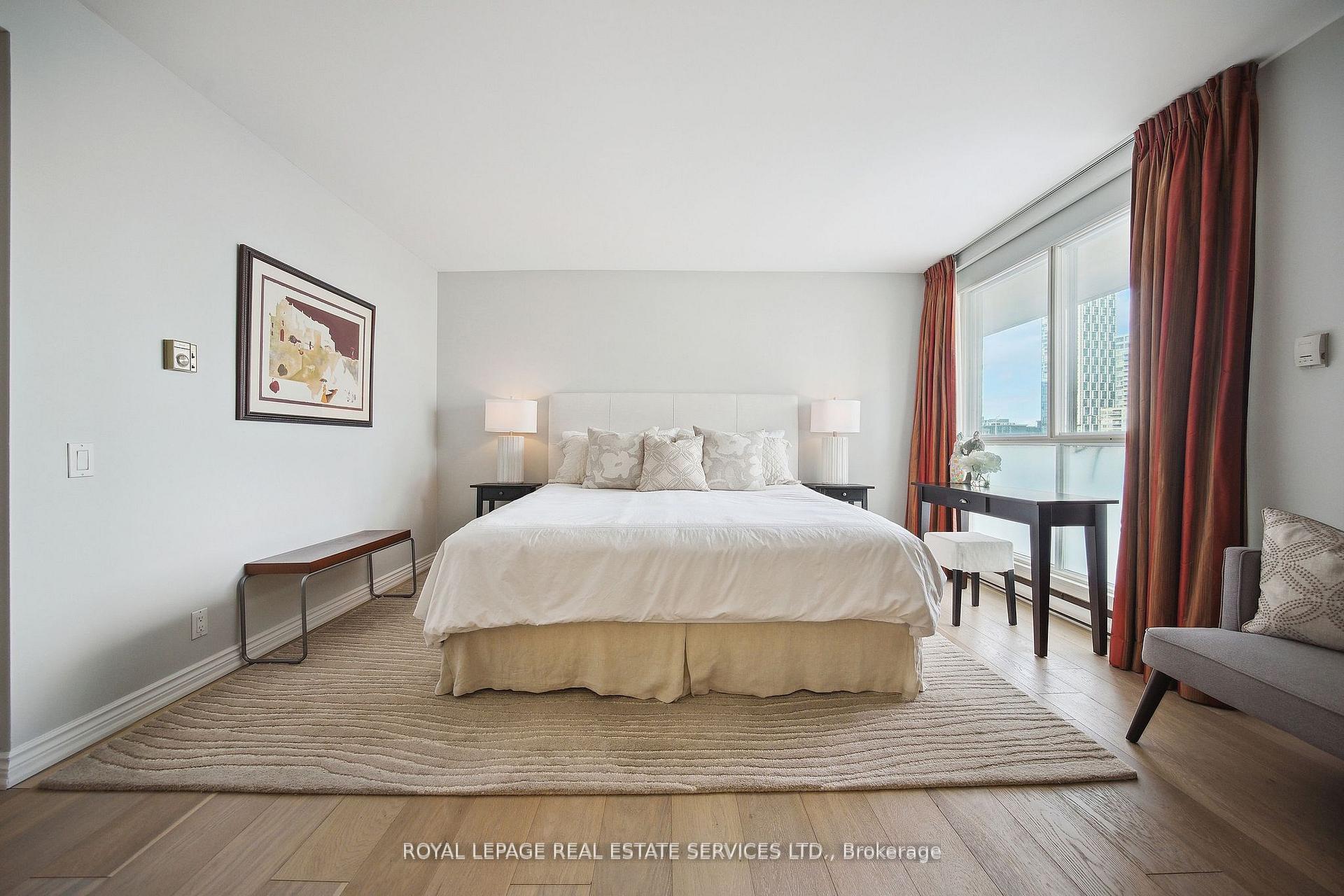 2 Bedrooms Condo at 480 Queens, Toronto For sale