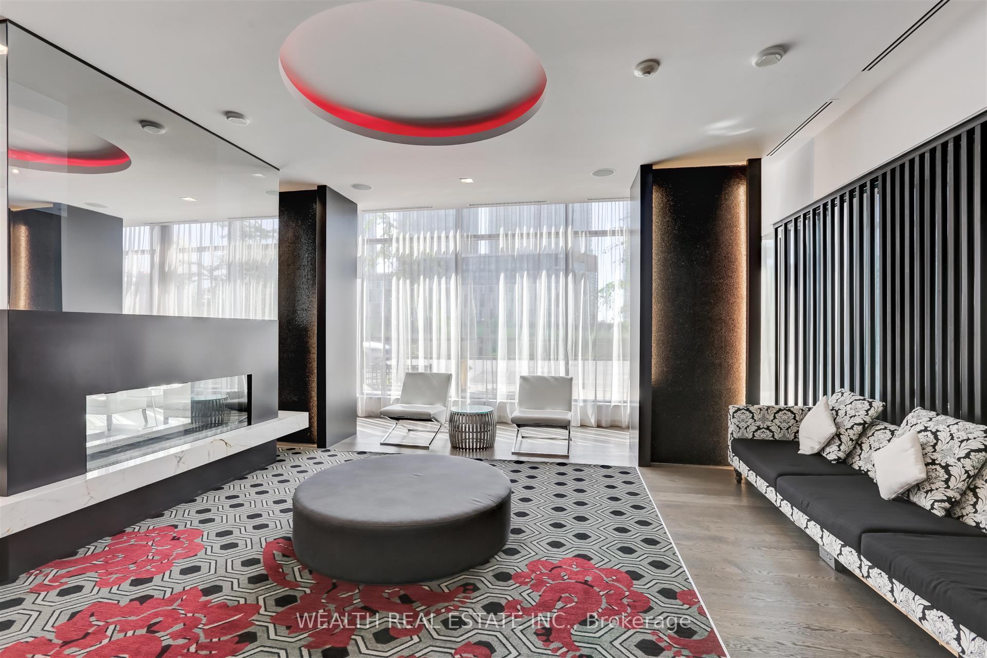 1 Bedroom Condo at 560 Front,  Toronto For sale