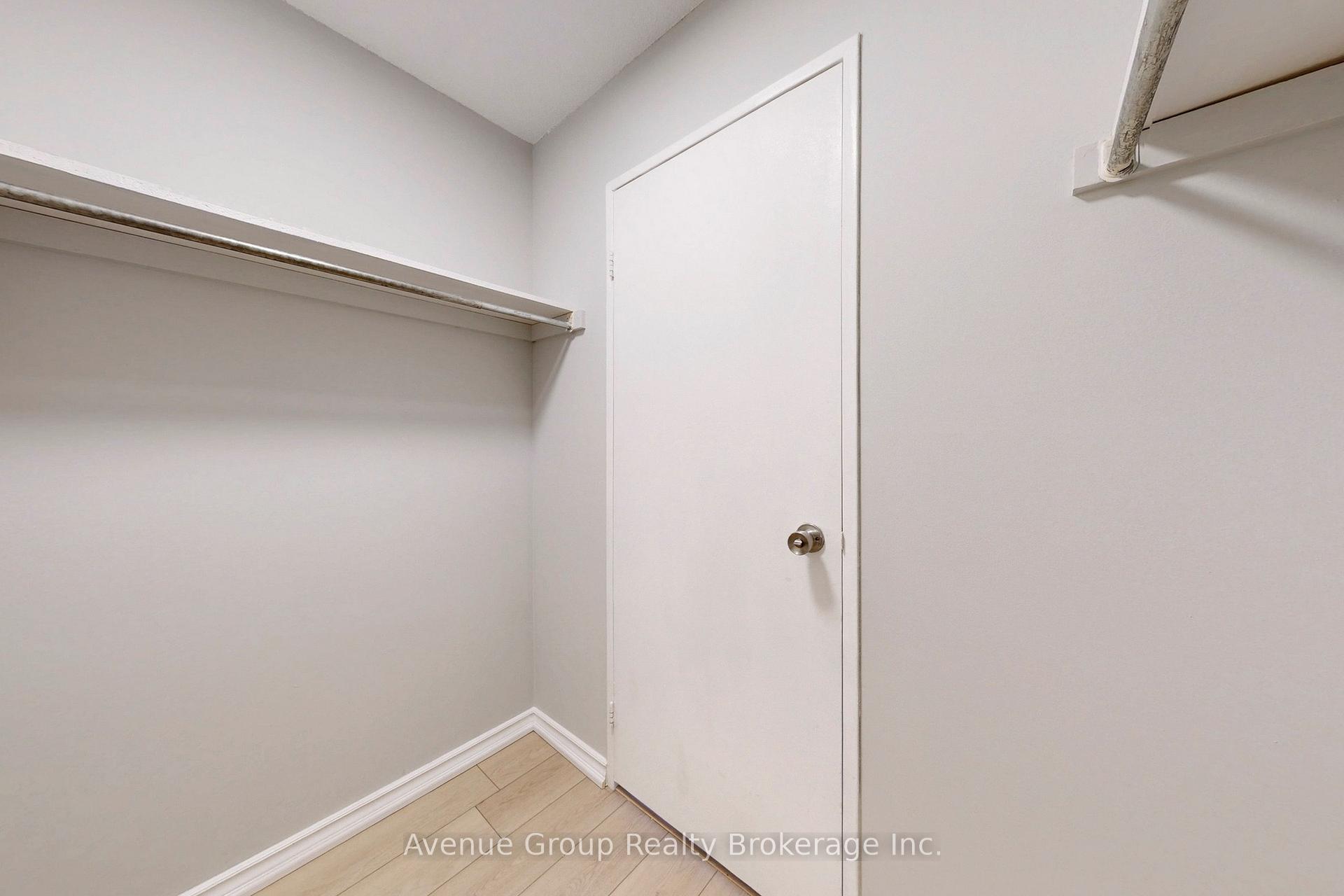3 Bedrooms Condo at 1703 Mccowan, Toronto For sale
