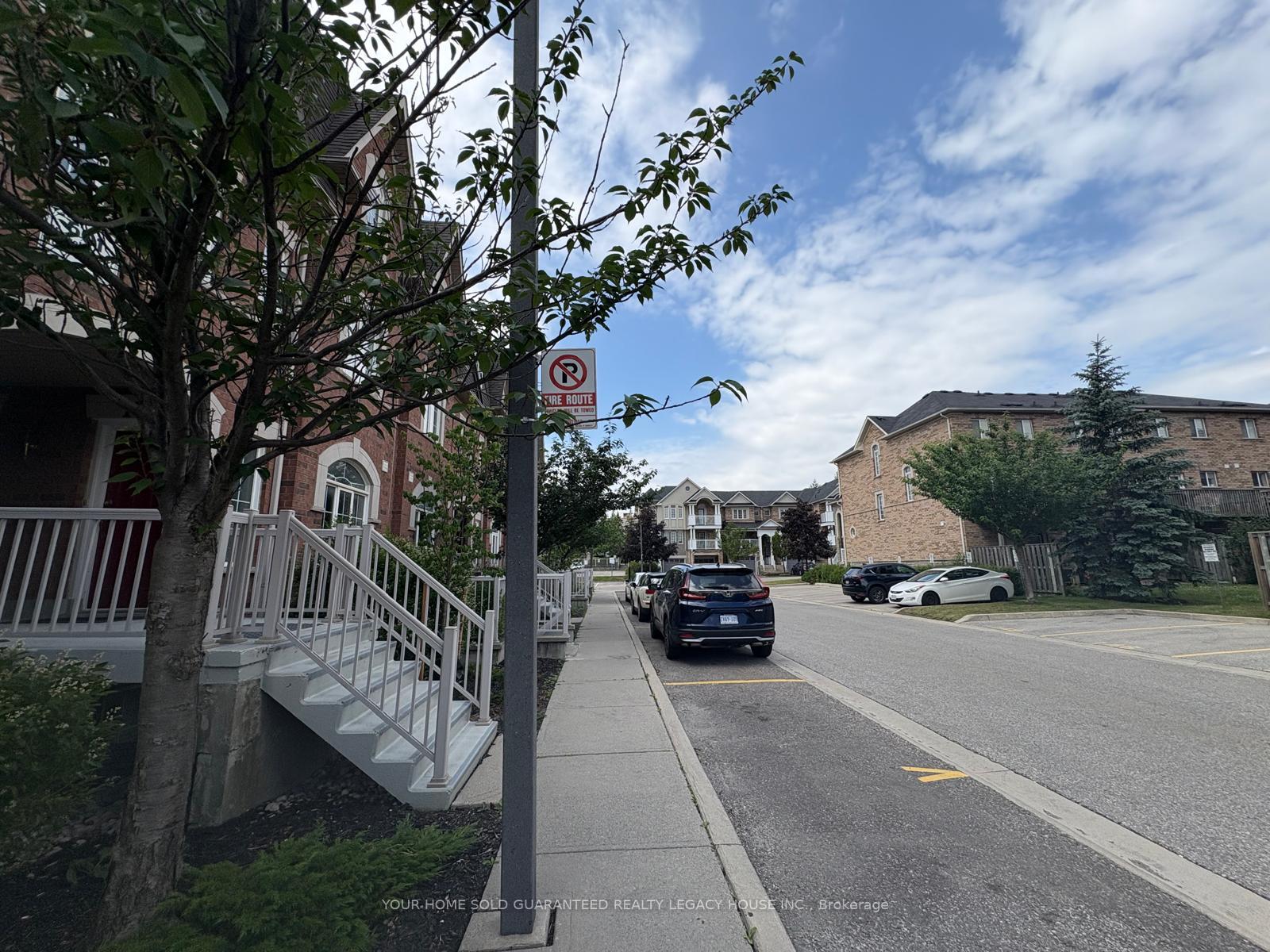 1 Bedroom Condo at 601 Shoreline, Mississauga For sale