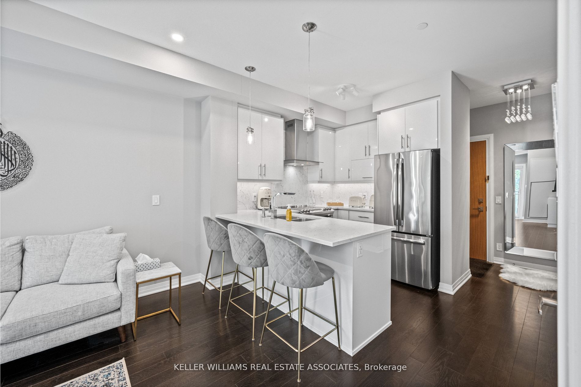 128 Grovewood Common, #226