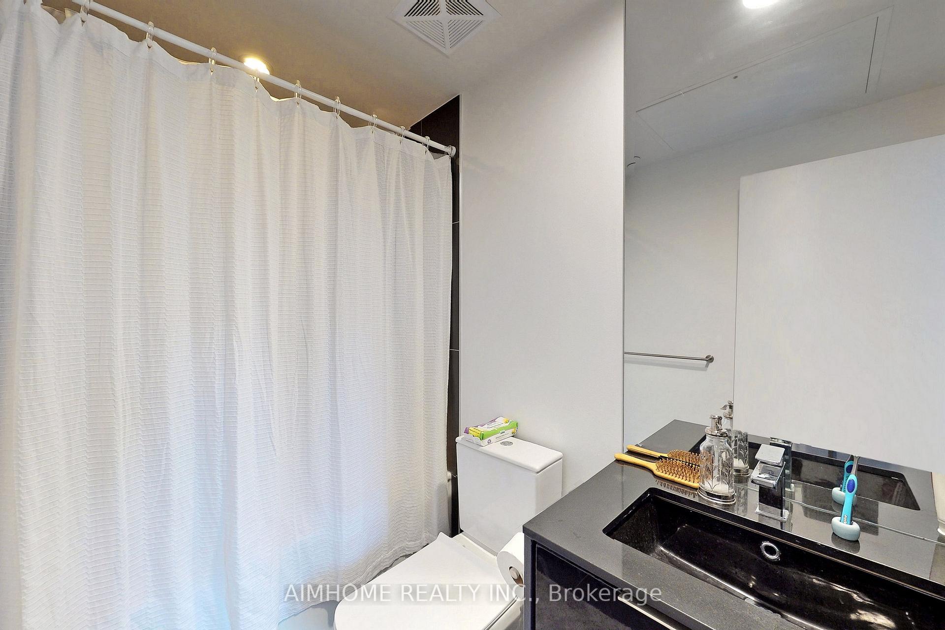 2 Bedrooms Condo at 70 temprance, Toronto For sale