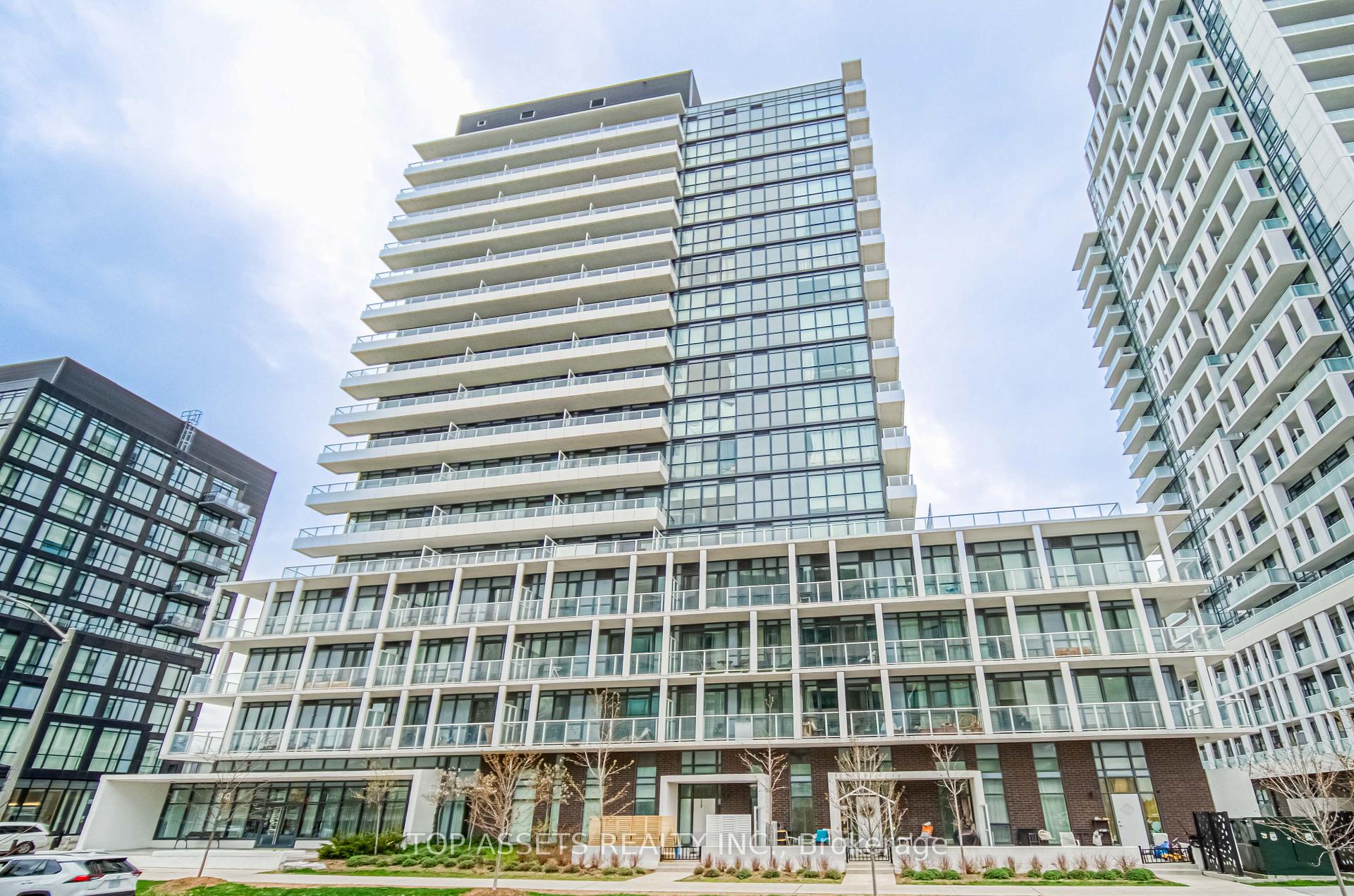 2 Bedrooms Condo at 180 Fairview Mall, Toronto For sale