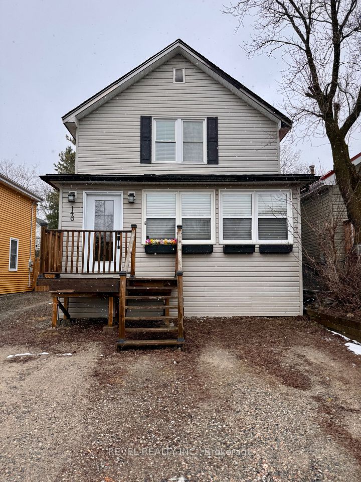 146 Tamarack