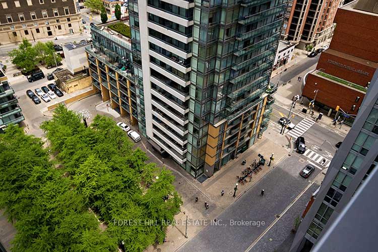 2 Bedrooms Condo at 11 Yorkville, Toronto For sale