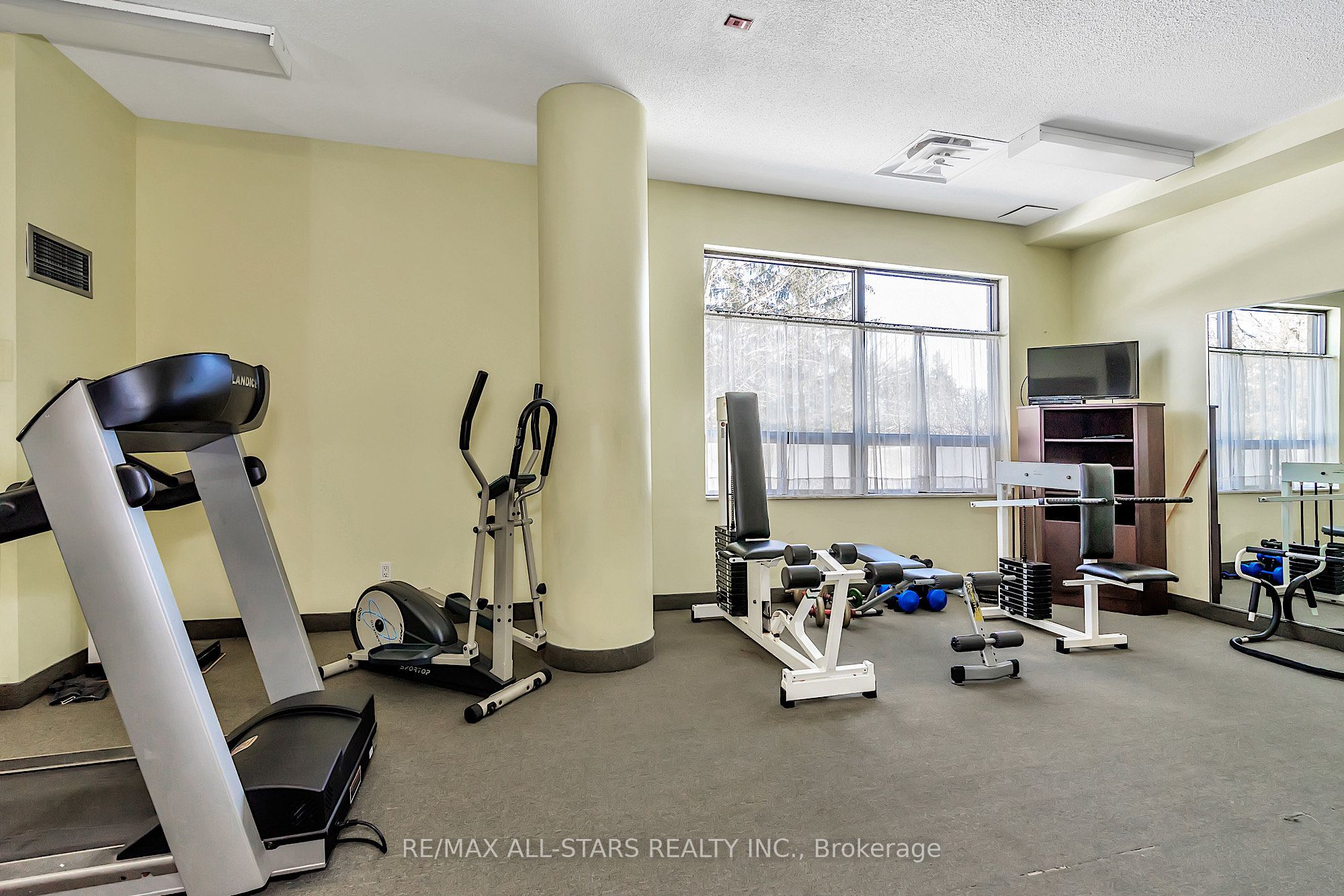 2 Raymerville Drive, #512