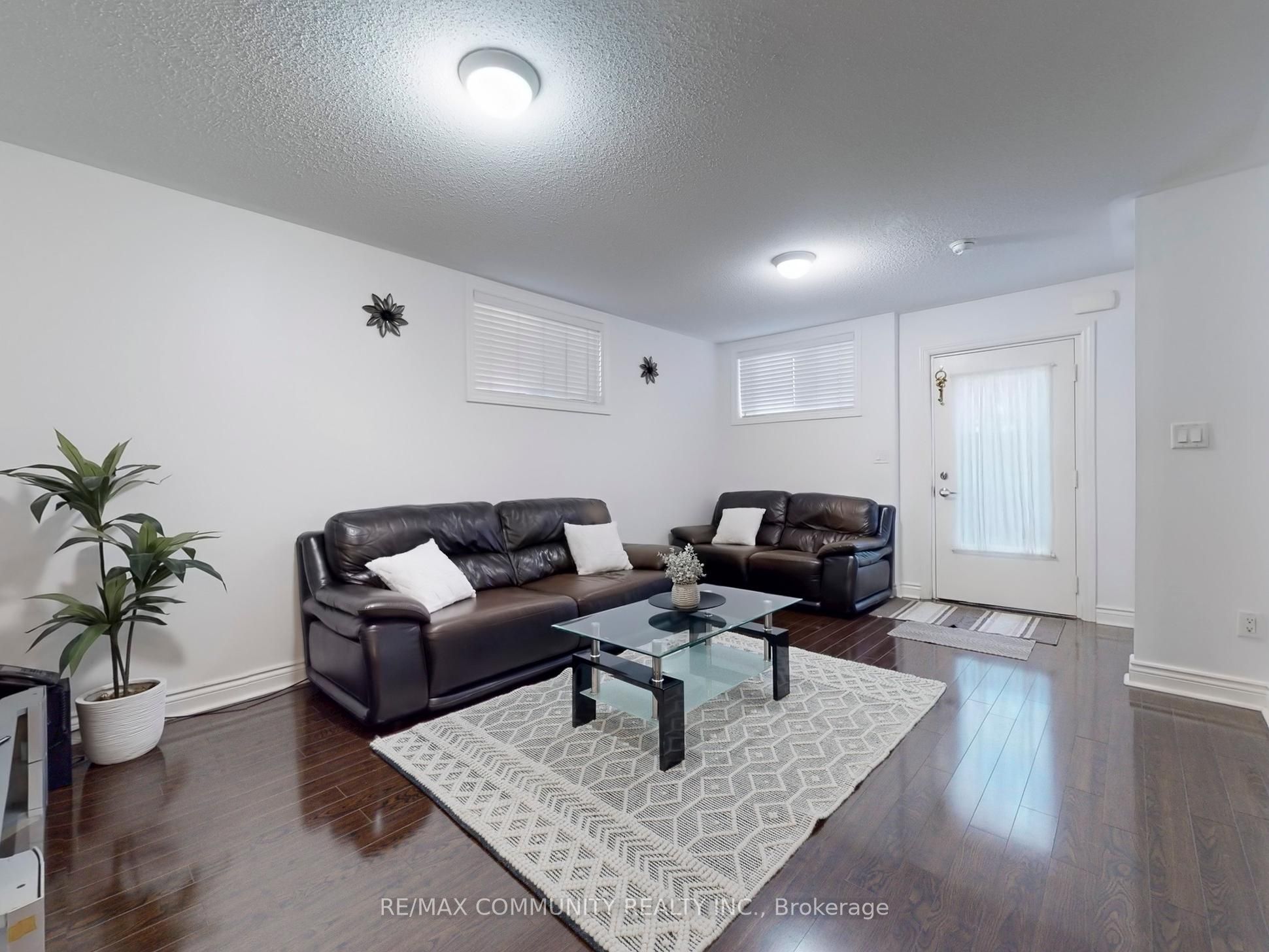 1785 Markham Road, #101
