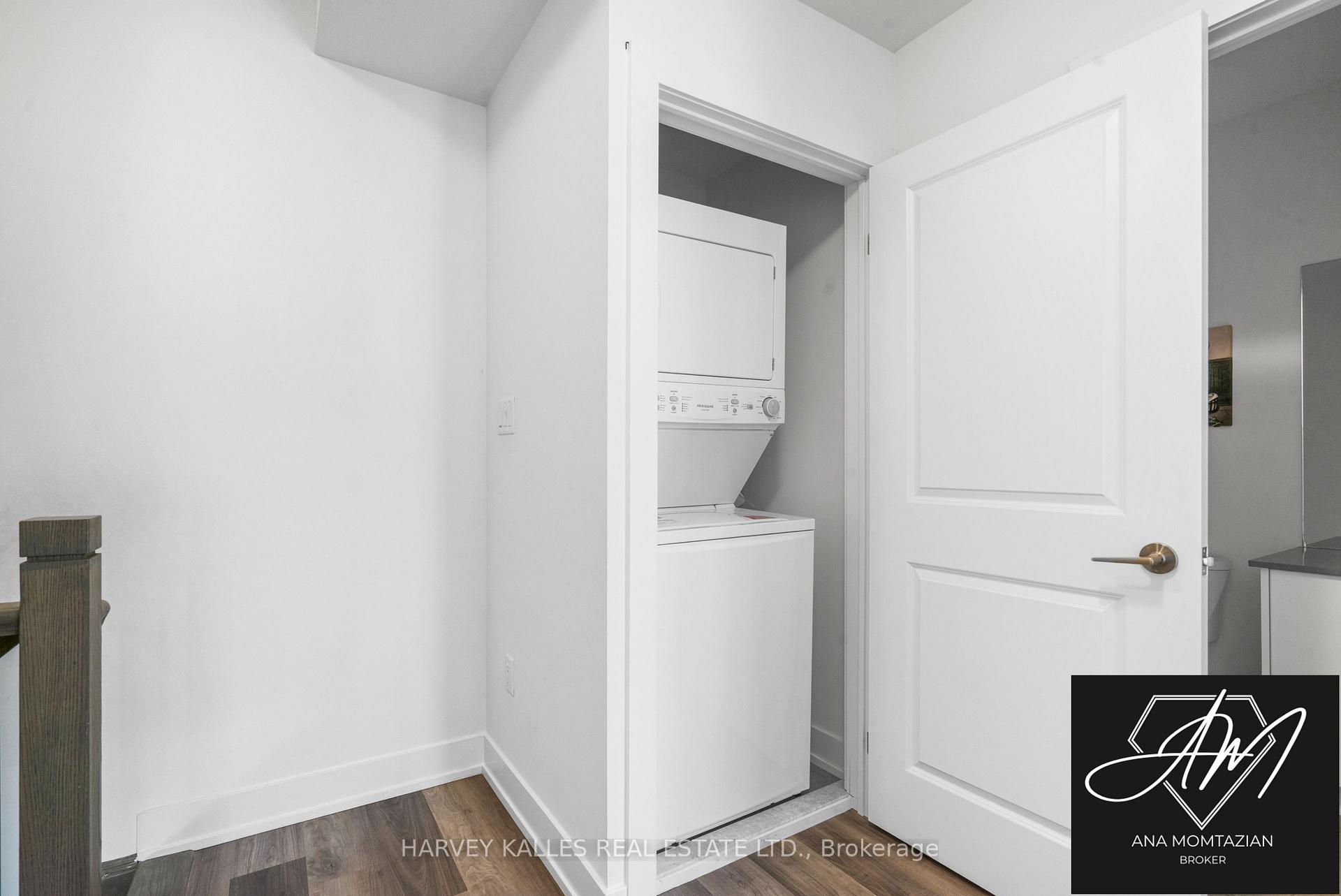 9 Phelps Lane 270