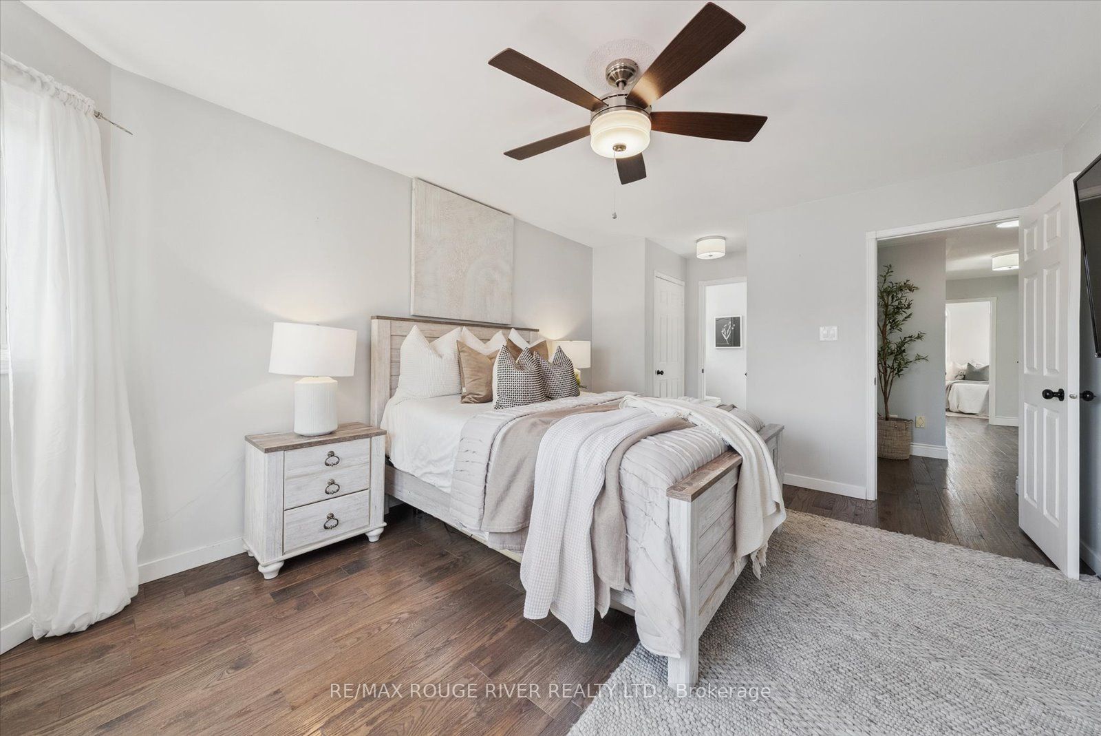27 Zachary Place
