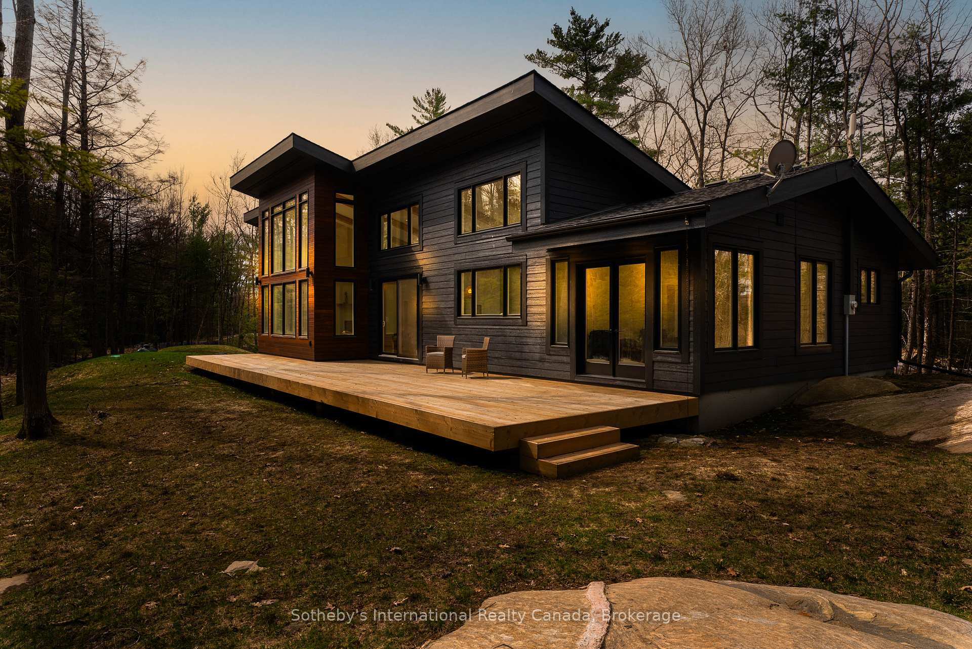 1532 Southwood Road, Gravenhurst, ON P0E 1G0