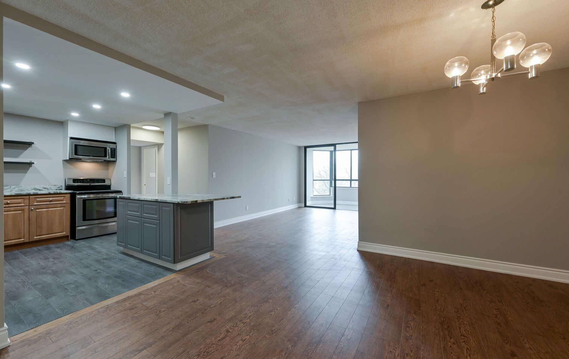 25 Bamburgh Circle 339