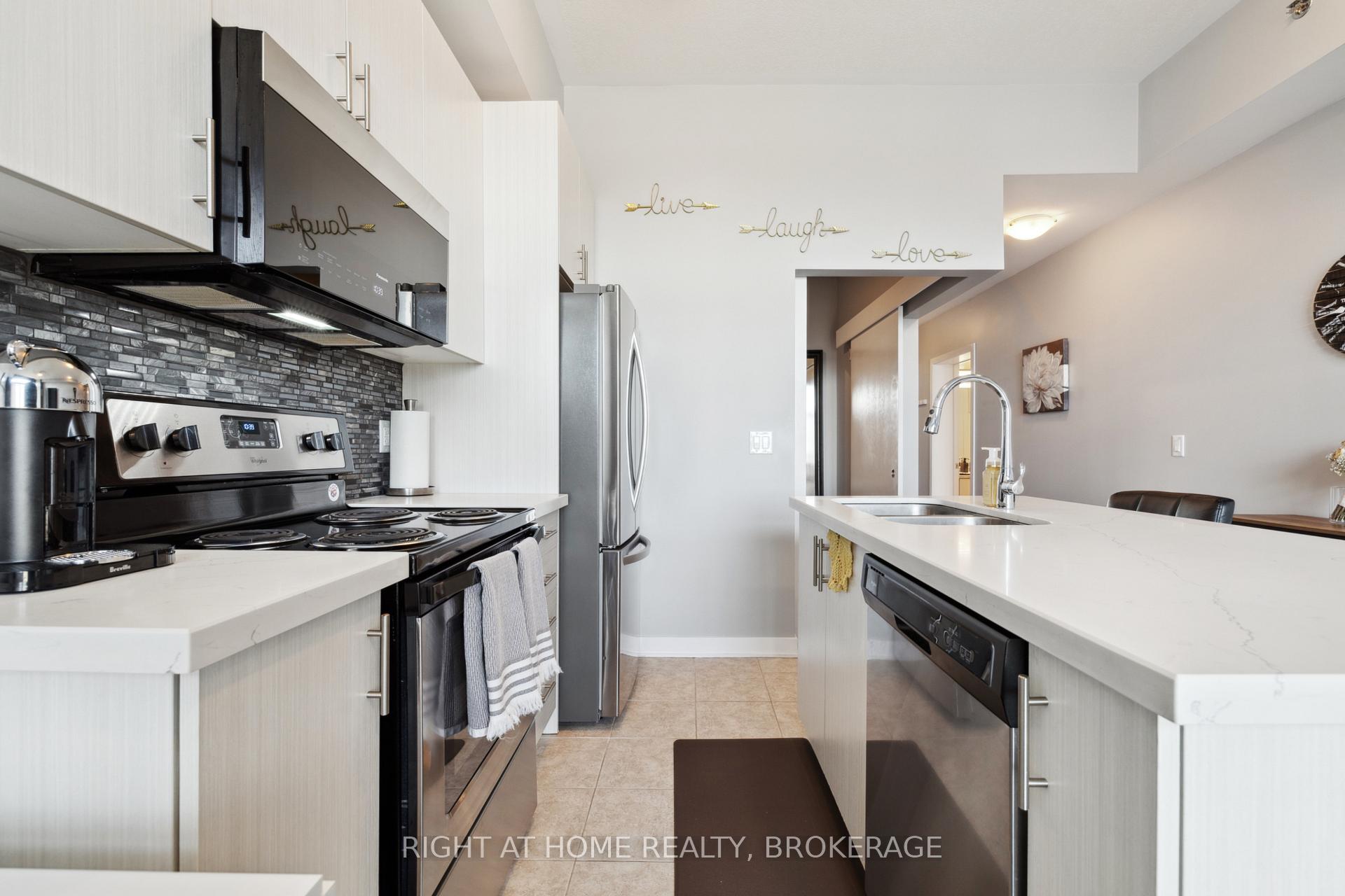 1 Bedroom Condo at 2486 Old Bronte, Oakville For sale