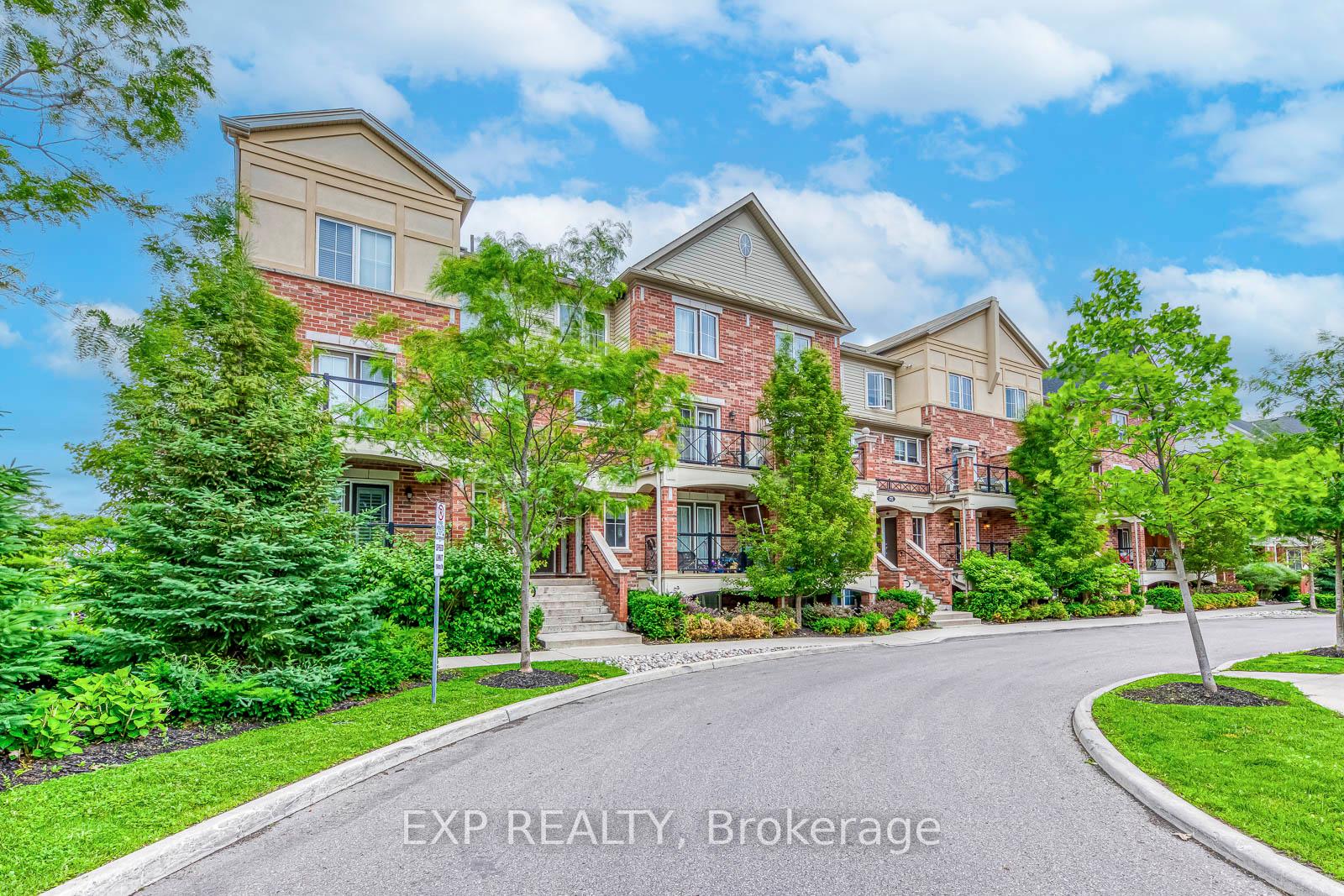 2 Bedrooms Condo at 2484 Post, Oakville For sale