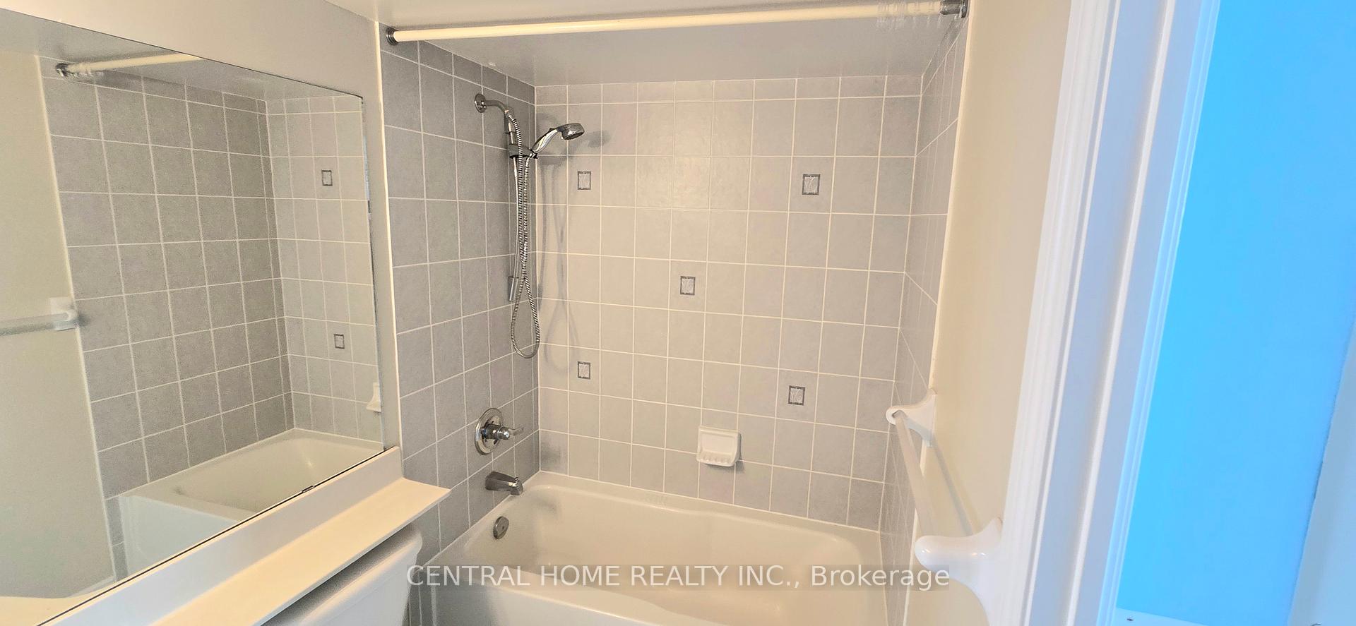 2 Bedrooms Condo at 50 Brian harrison,  Toronto For sale