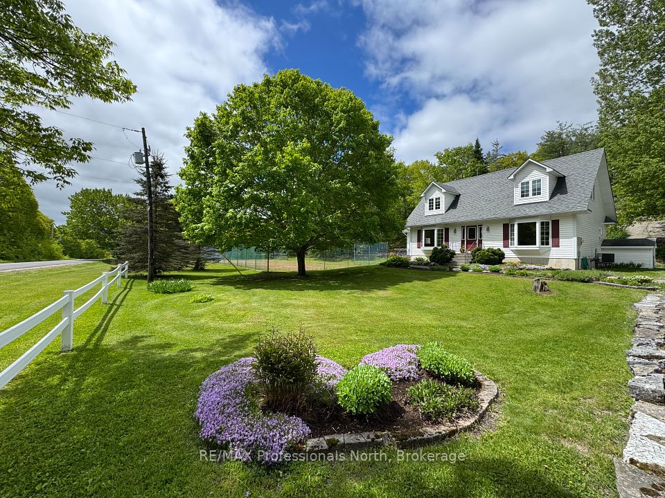 1119 Deep Bay