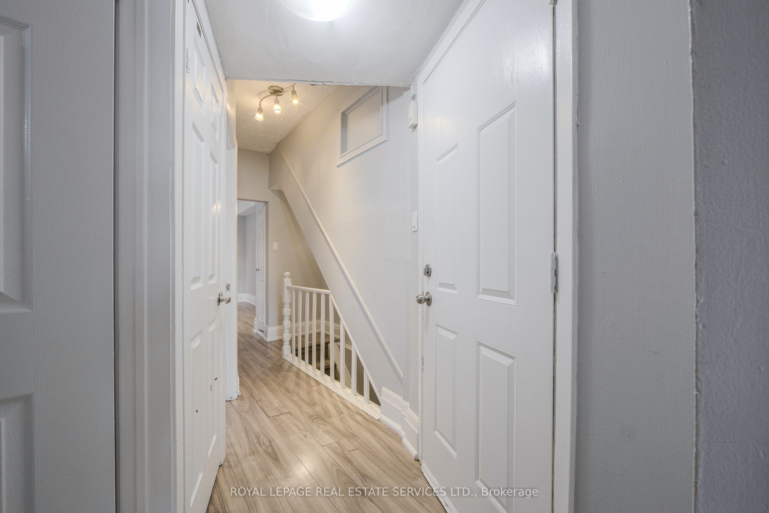 271 Albany Avenue, #1