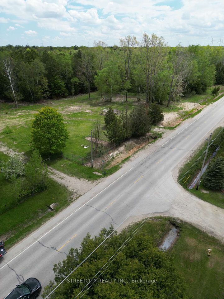 CON 19, PT LOT 7, PART 4 W. Ipperwash Road, Lambton Shores, ON N0N 1J3