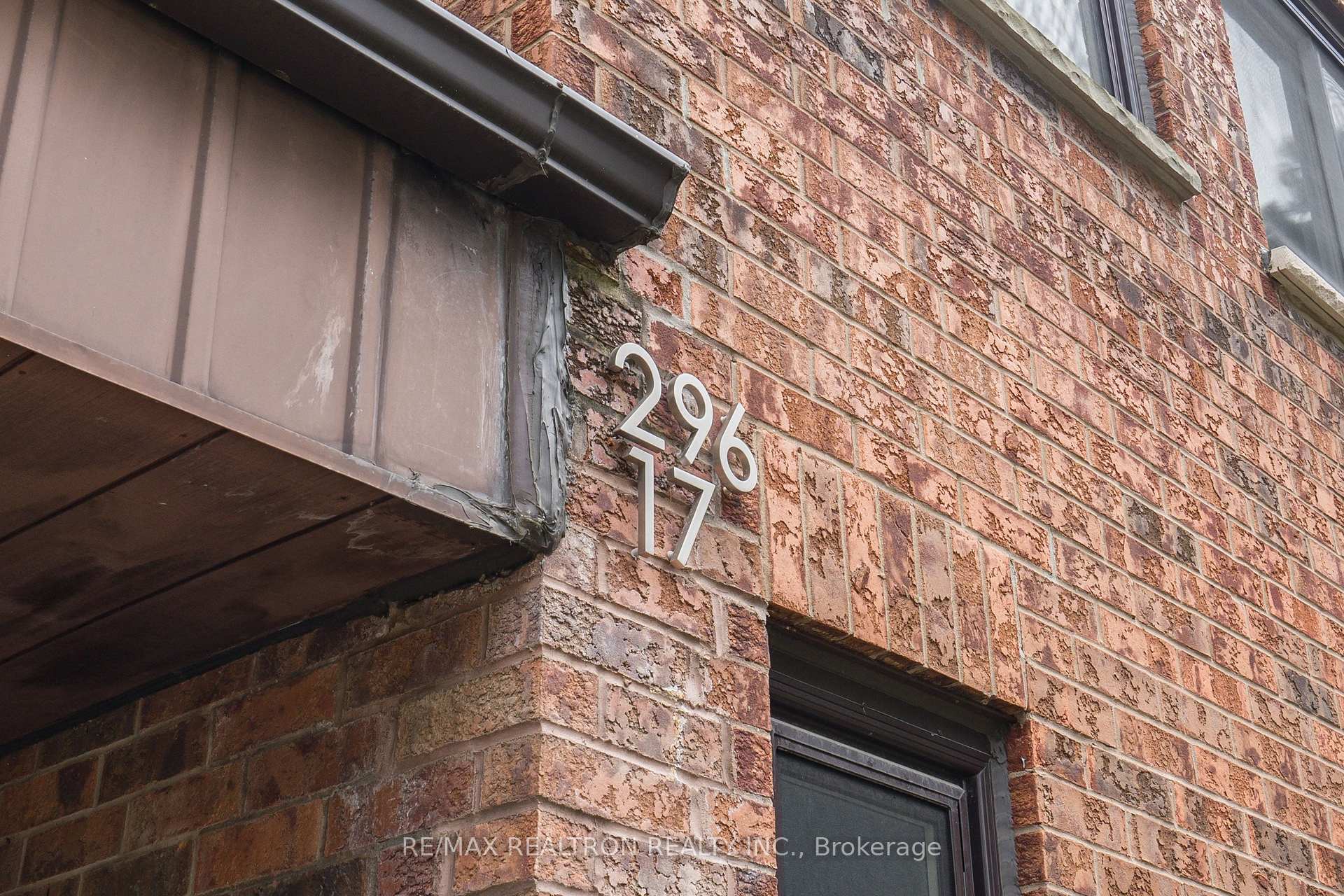 4 Bedrooms Condo at 296 Torresdale,  Toronto For sale