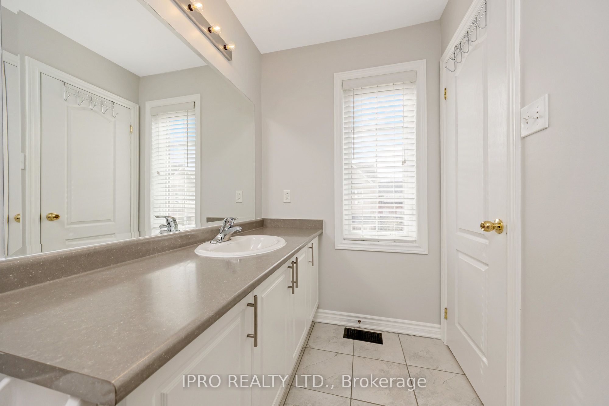 88 Decorso Drive, #5