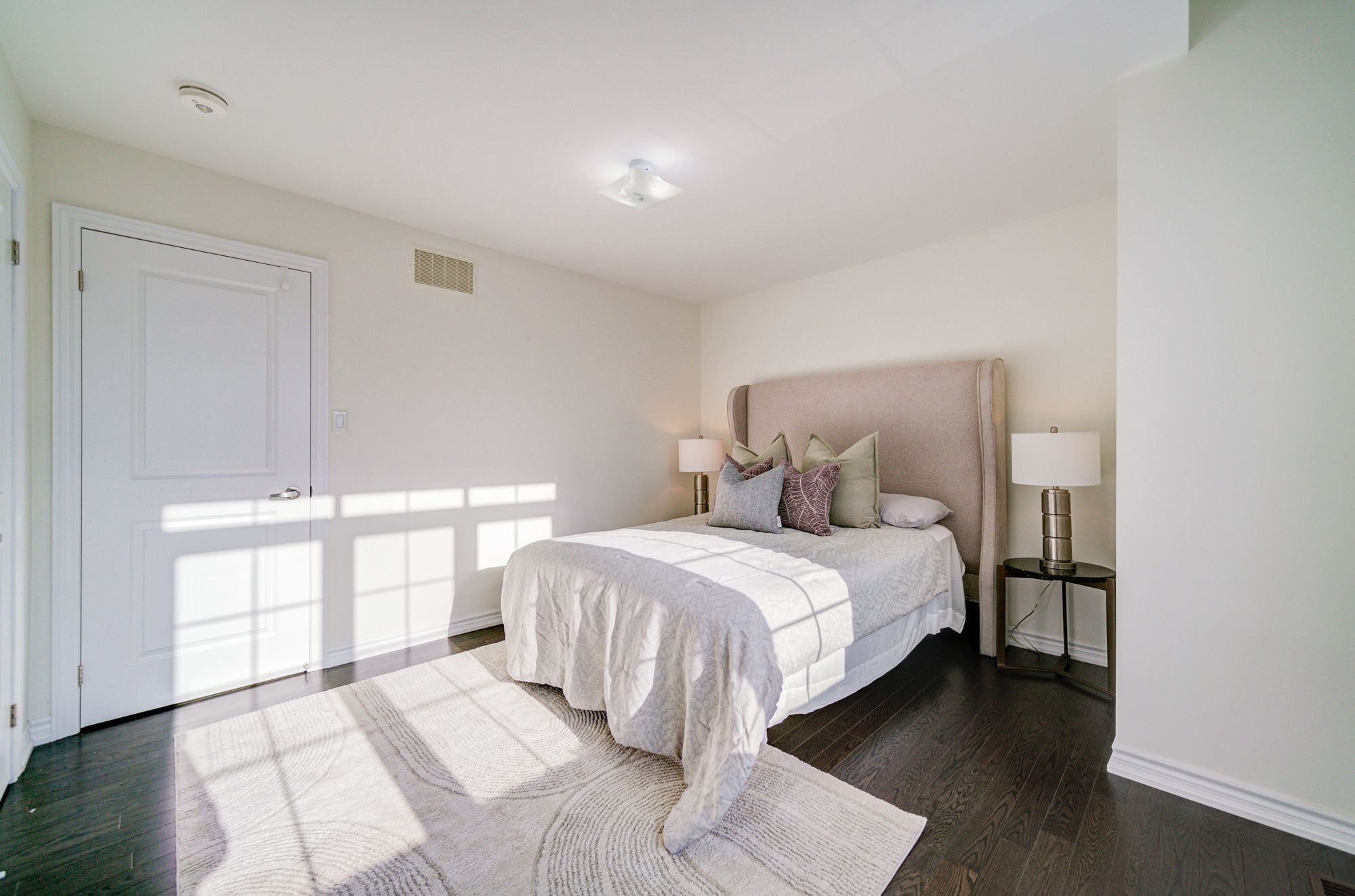 7 Capstan Court