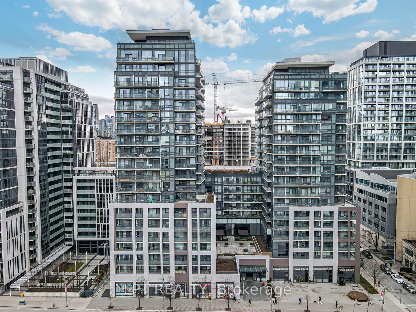 Condo at 460 Adelaide,  Toronto For sale