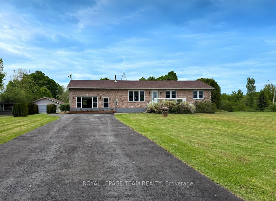 419 Lake