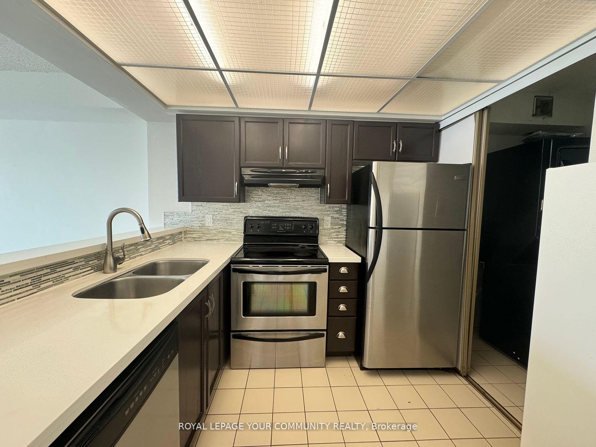 175 Cedar Avenue N, #608