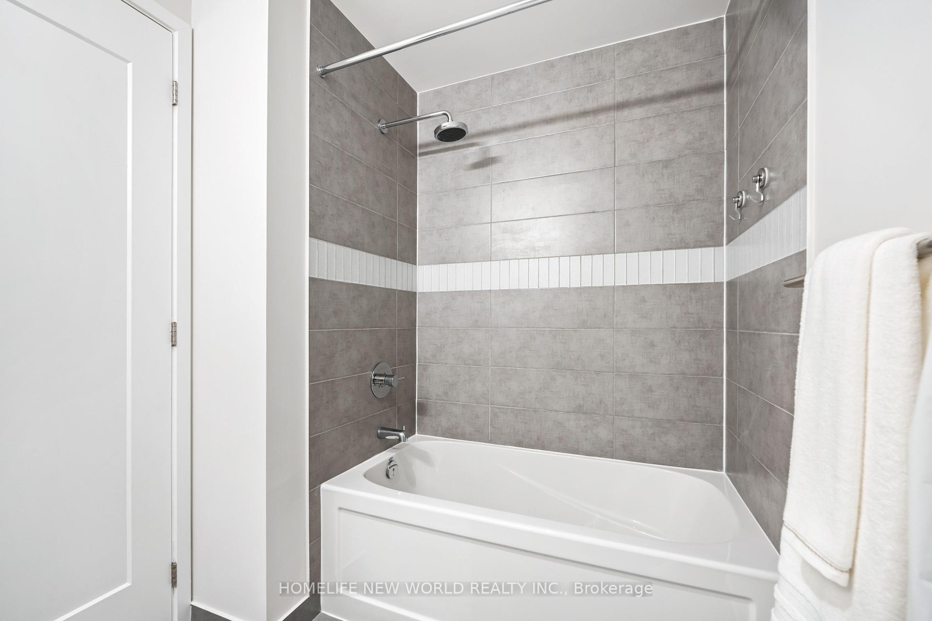 2 Bedrooms Condo at 99 John, Toronto For sale