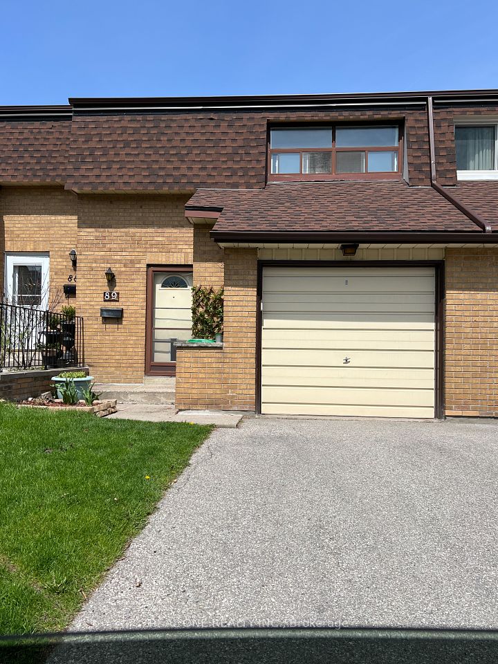 41 Mississauga Valley Boulevard