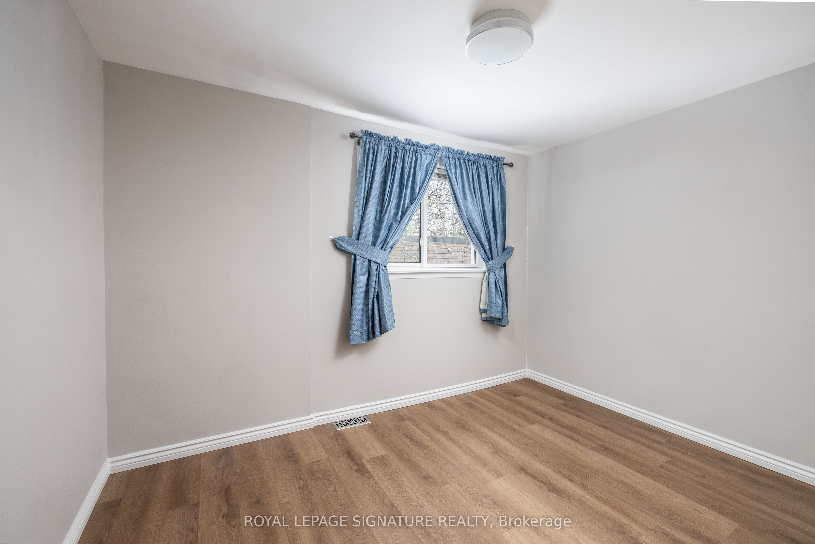 48 Jerman Street, #8