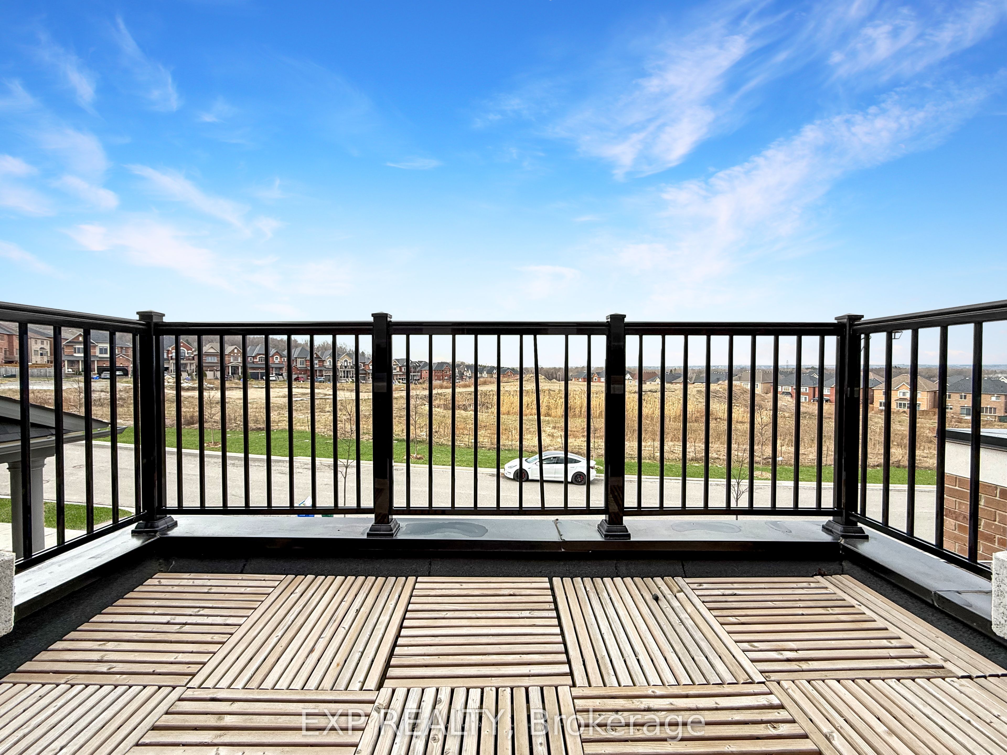 110 Frank Kelly Drive, #Upper