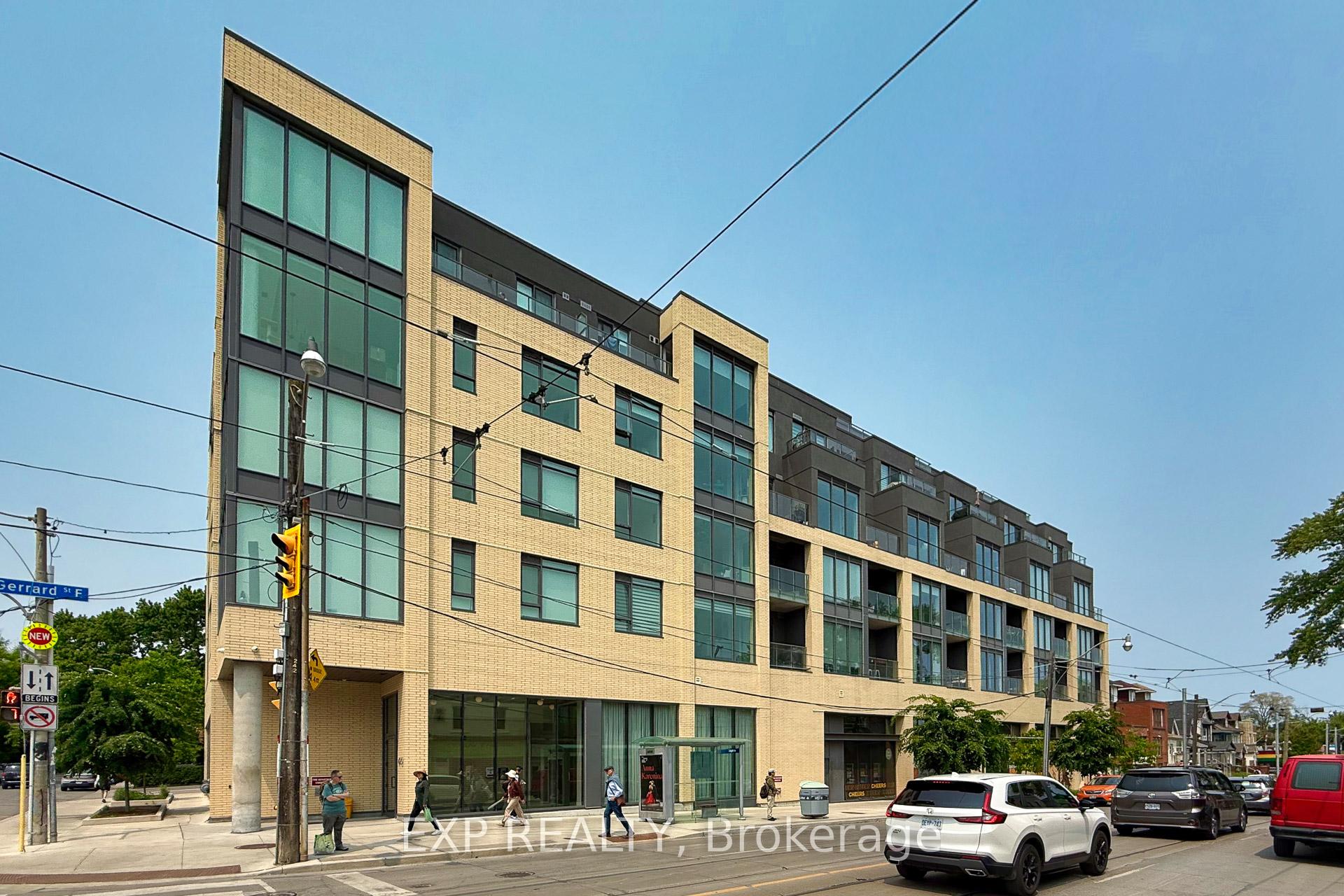 2 Bedrooms Condo at 495 Logan, Toronto For sale
