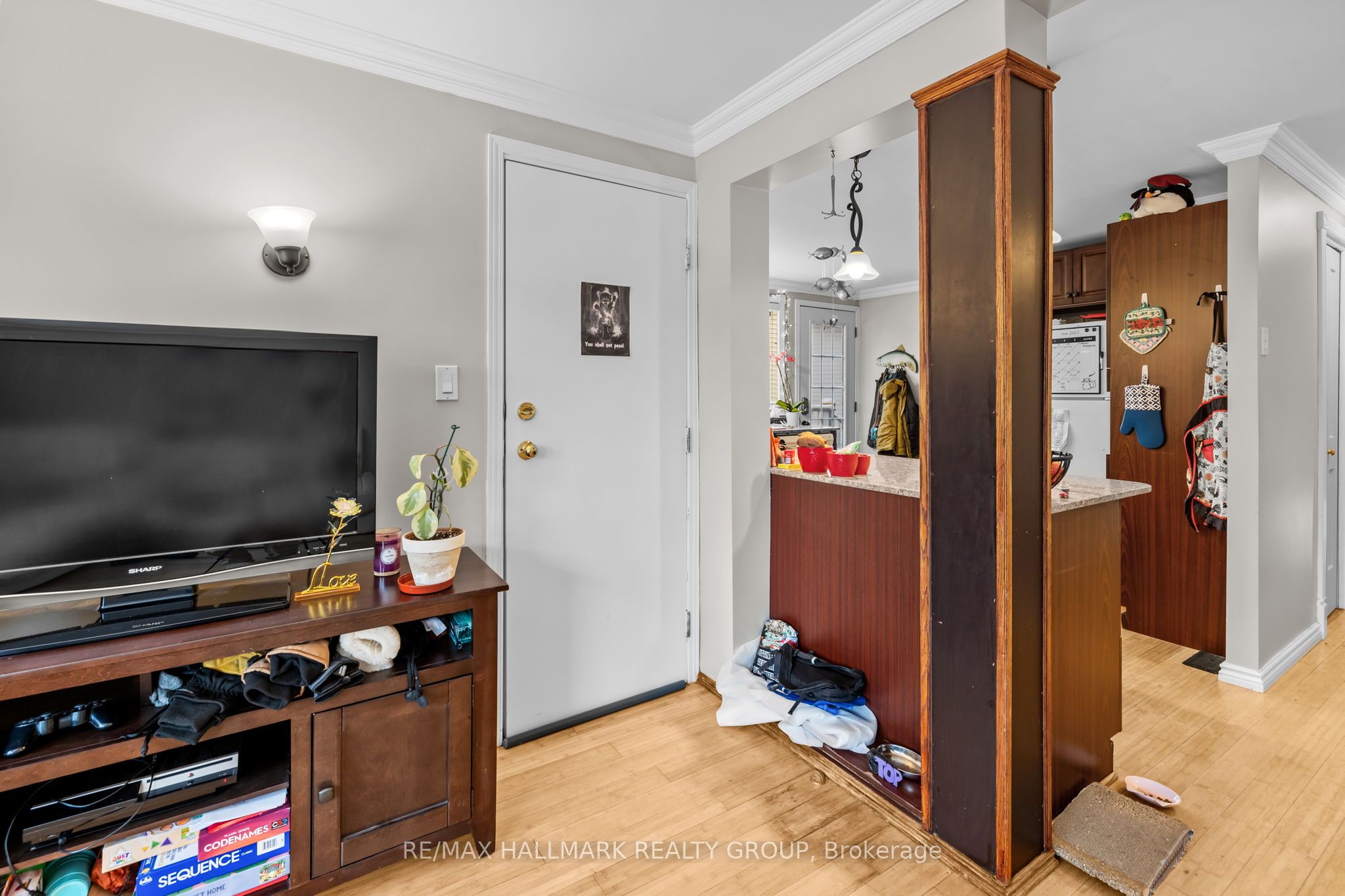 137 Glamorgan Drive, Kanata, ON K2L 1R7