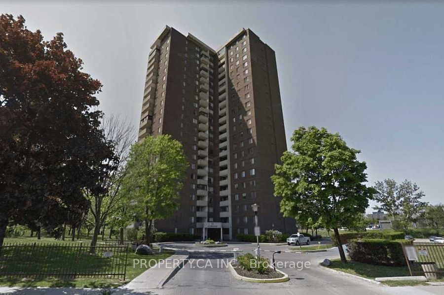 #107 - 10 Muirhead Road, Toronto, ON M2J 4P9