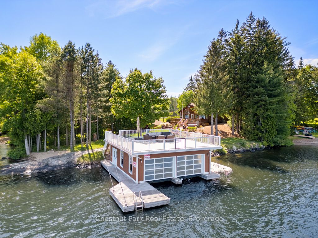 247 WAPASKA CRESCENT, Gravenhurst, ON P1P 1R2