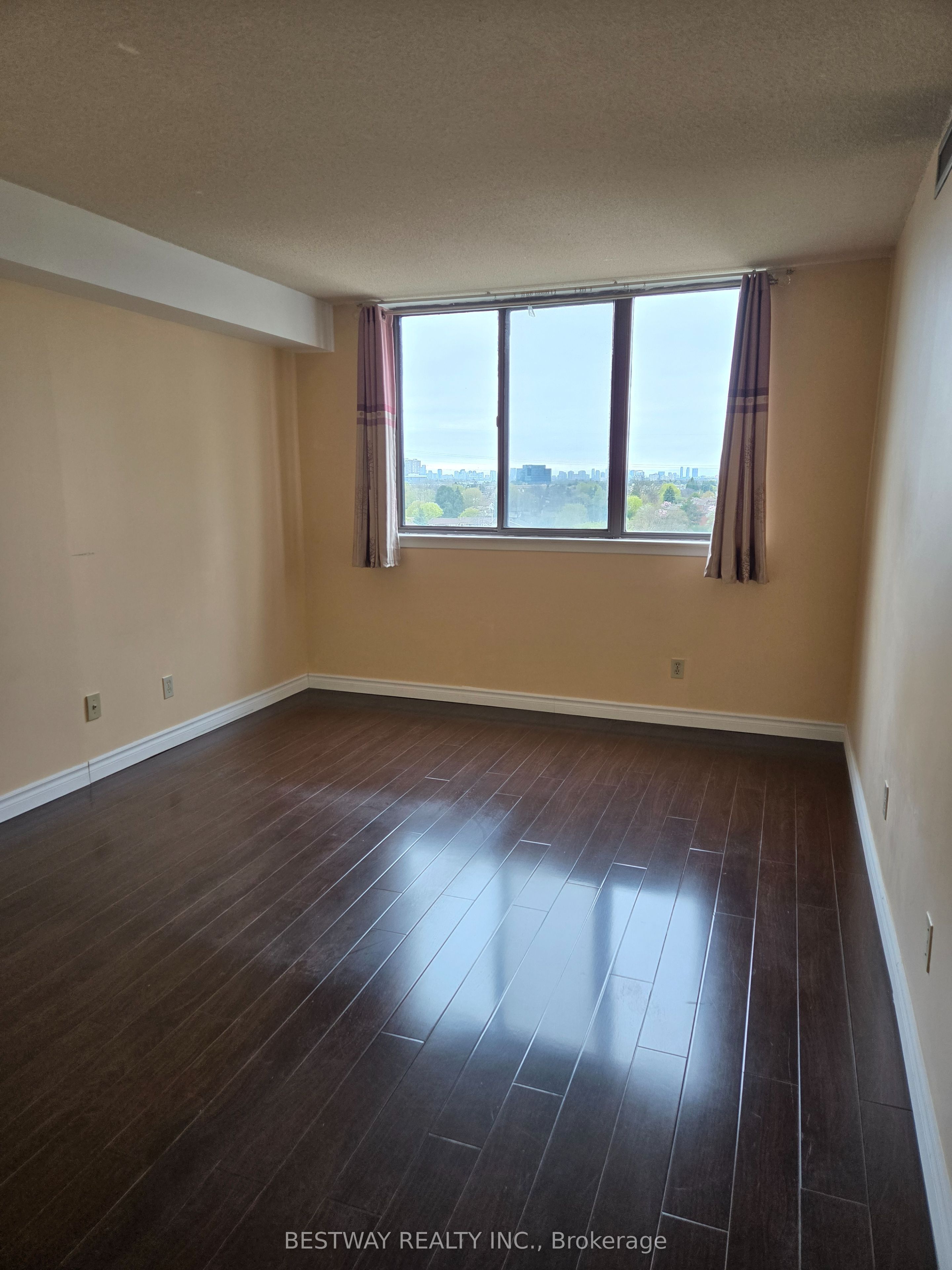 75 Bamburgh Circle, #928