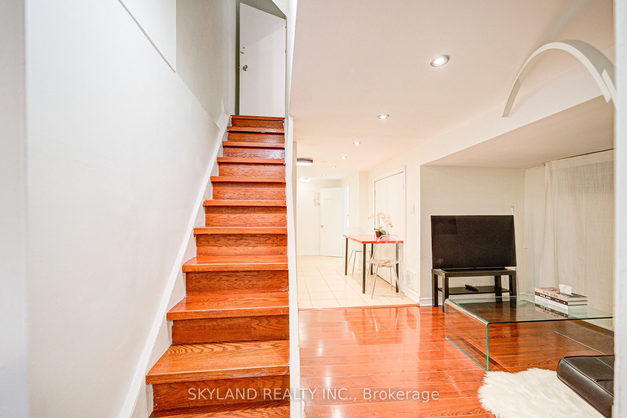77 Shanly Street