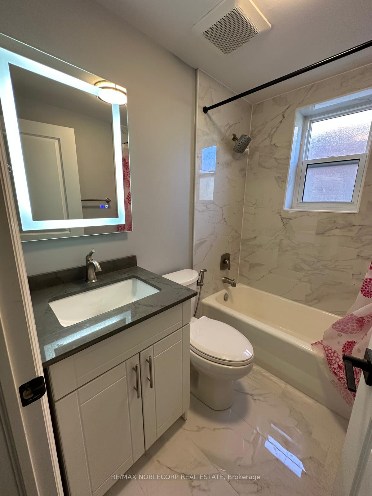 1 Bedroom Condo at 5 Applewood, Hamilton For sale